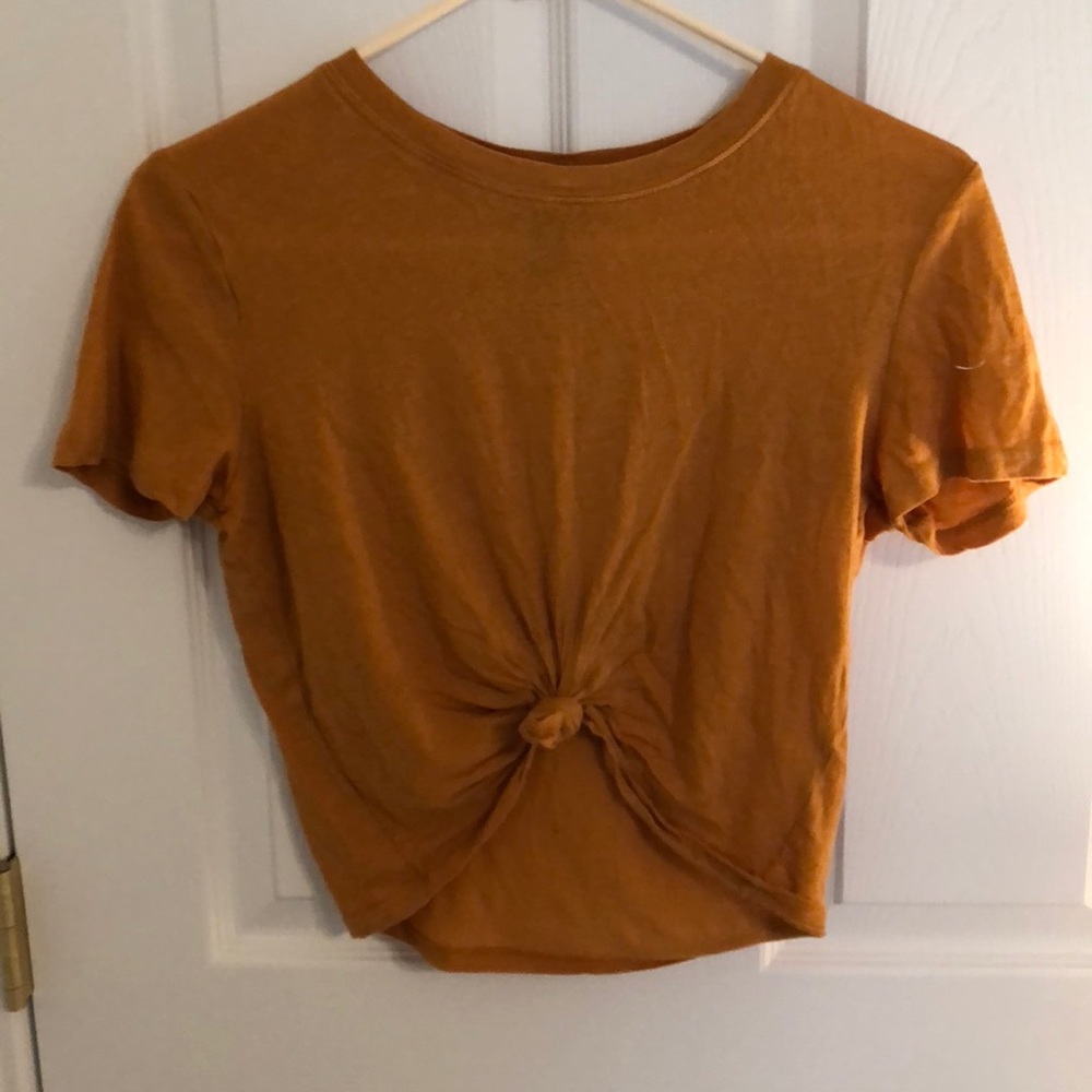 Crop top